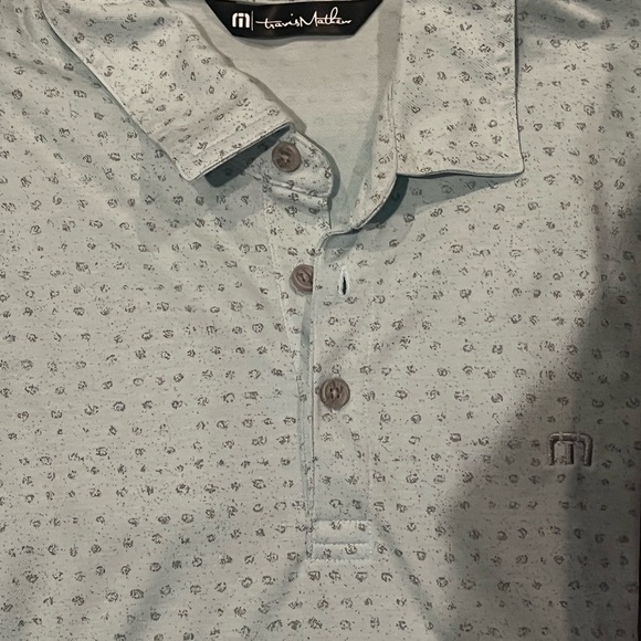 TravisMathew Men's Golf Polo Shirt! Size XL. - Picture 4 of 4